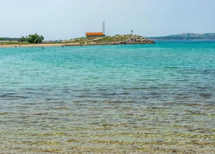 Maris - 1 Min To & Sea View Apartmán *